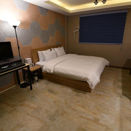 Jecheon Q Motel Ngoại thất bức ảnh