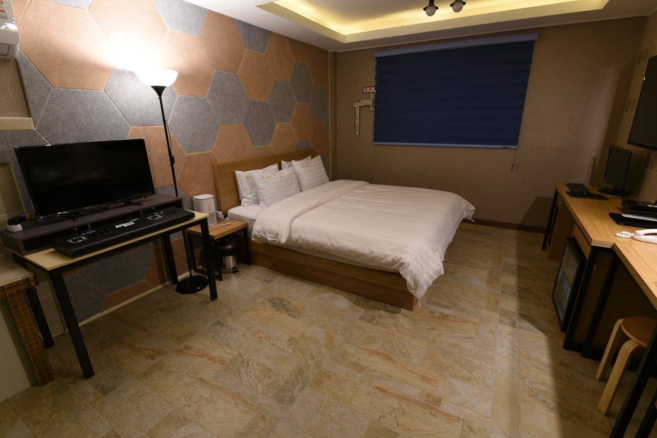 Jecheon Q Motel Ngoại thất bức ảnh