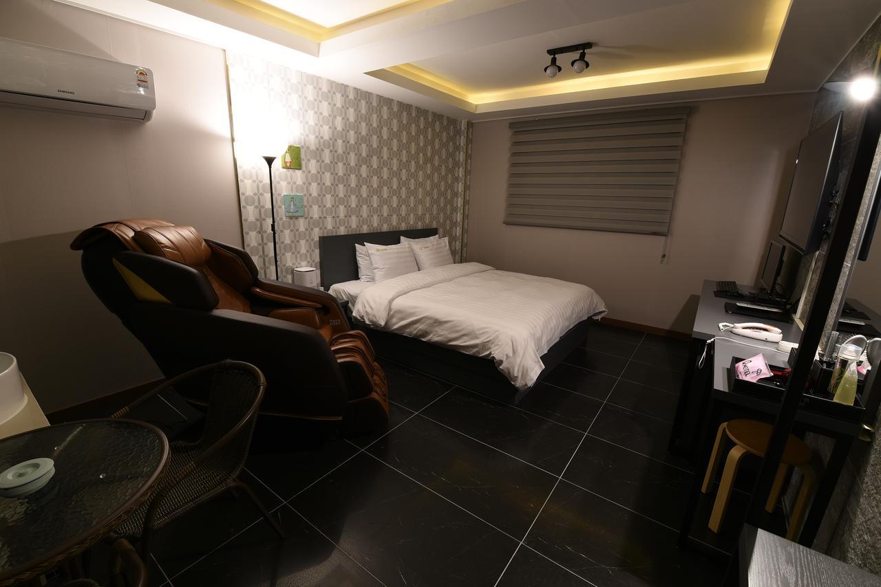 Jecheon Q Motel Ngoại thất bức ảnh